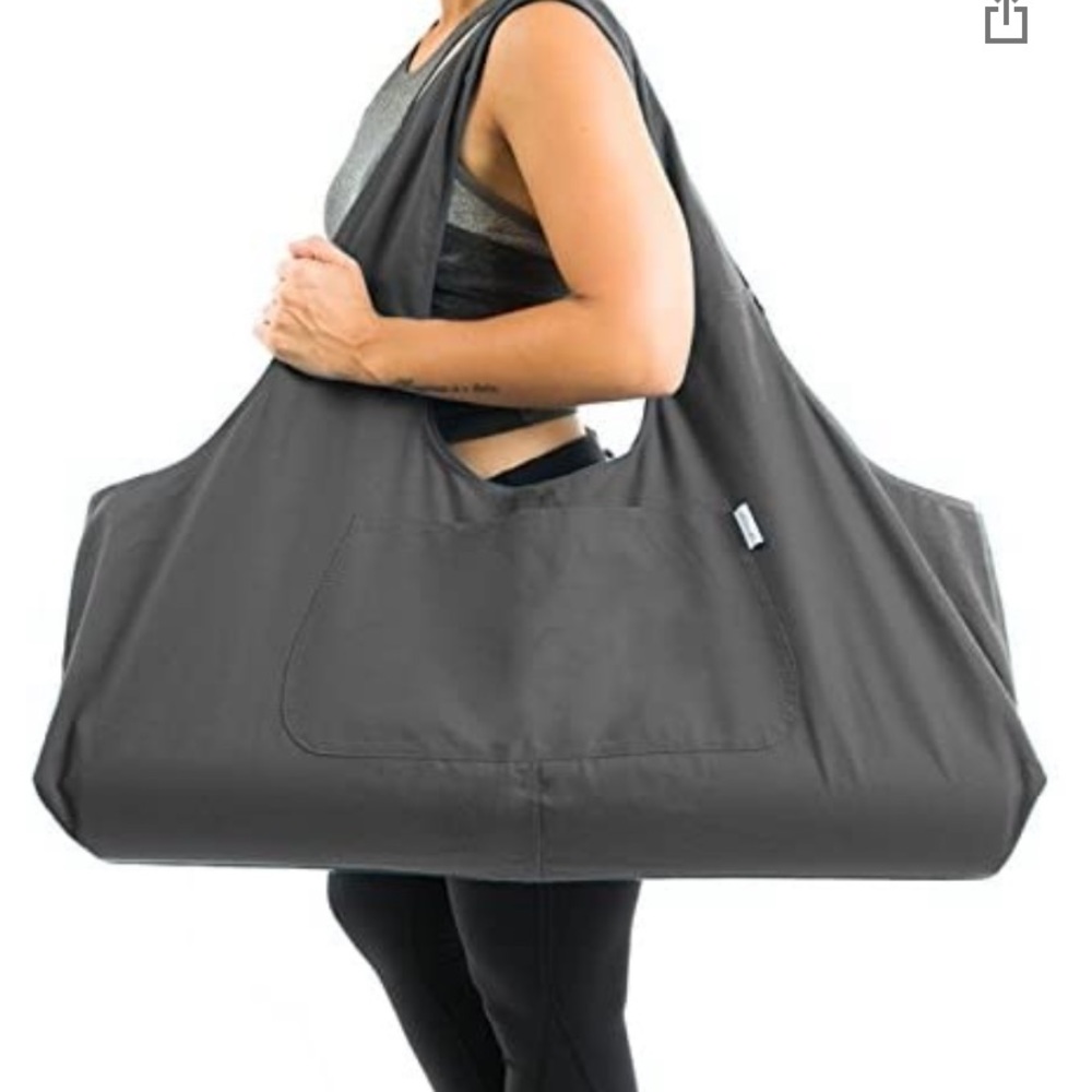 Yoga bag. Used once. Fits mat and blocks.